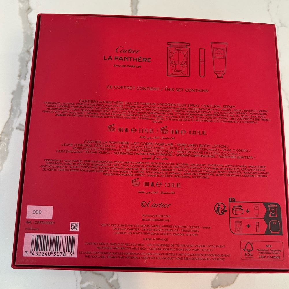 Cartier La Panthère Fragrance Gift Trio in Red and Gold - Picture 4 of 5